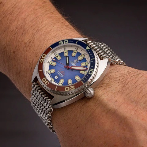 Ocean Crawler Core Diver Automatic Men's Watch Blue/Red Refractor