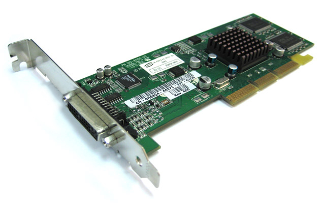 ATI Radeon 7000 32MB EDD Video Card Dell G0424